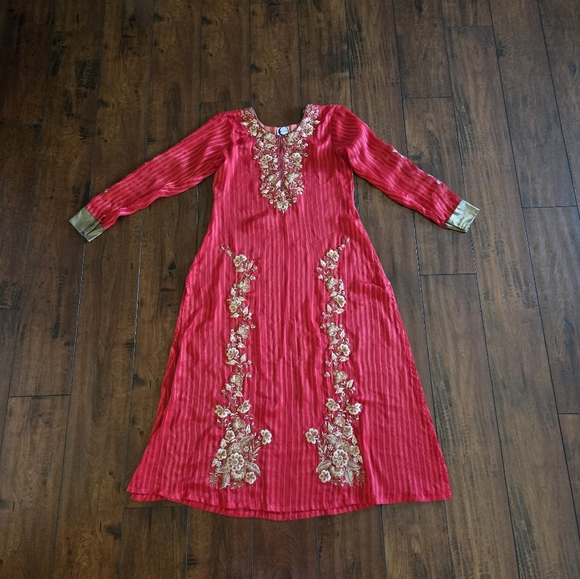 Embroidered Salwar Kameez Dupatta Long Scarf Red Gold Chiffon Party Wear Dress - Picture 2 of 16